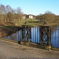 Bretton Hall and lake. Photo © John Slater (cc-by-sa/2.0)