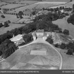 Gilling Castle, 1935. https://www.britainfromabove.org.uk/en/image/EPW048741